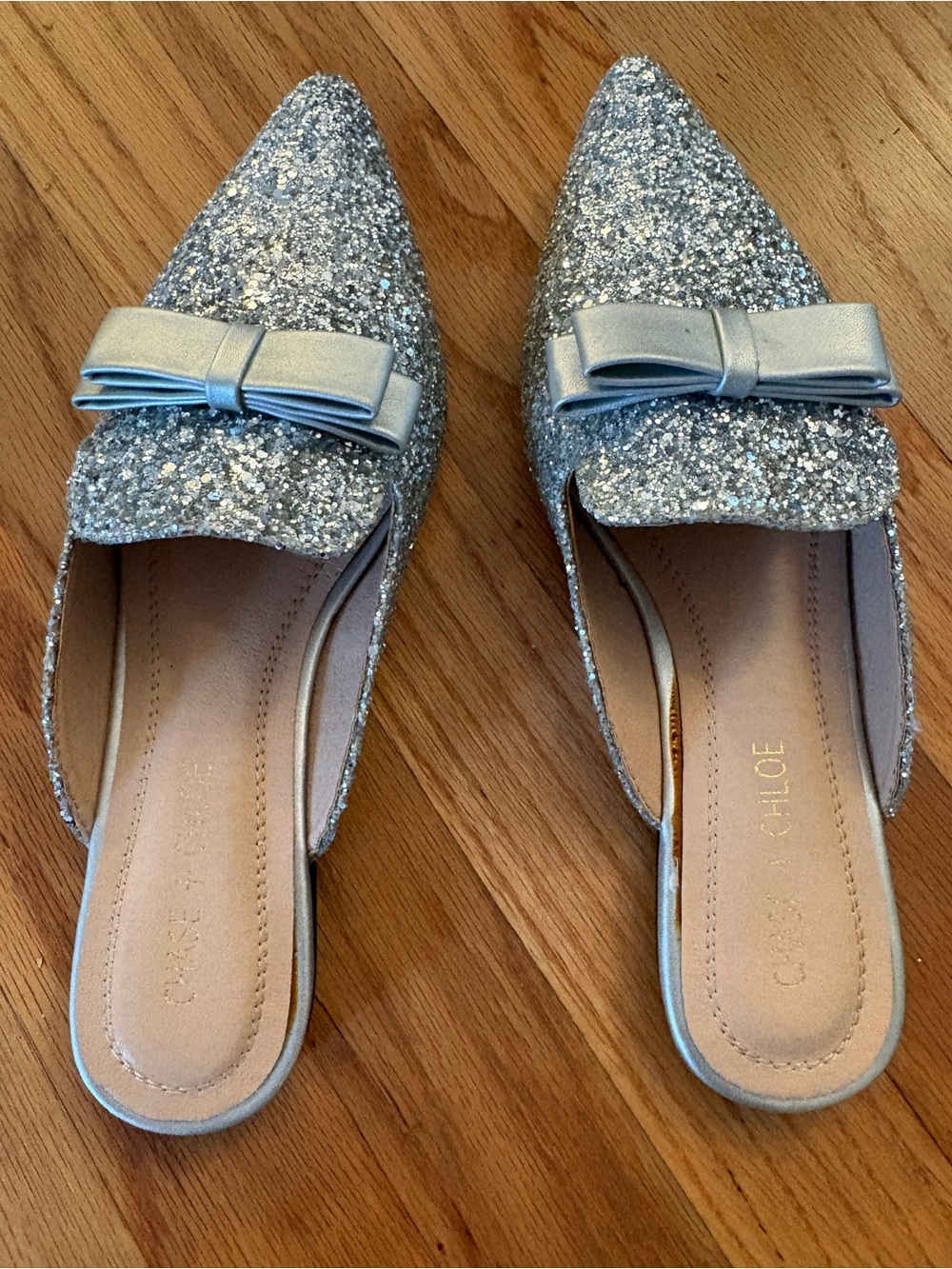 Silver Glitter Pointed Bow Mules